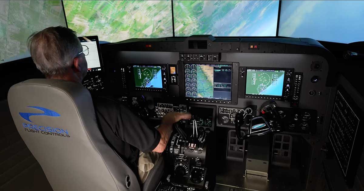 aircraft upset prevention recovery training flight simulator